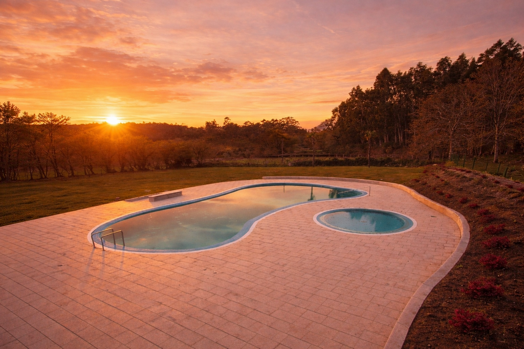 piscina natureza de taiao